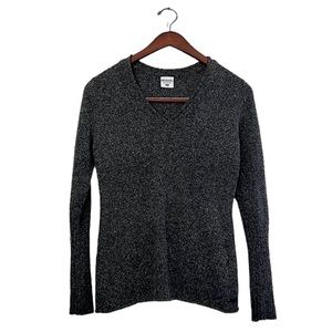 Columbia Nubby V-neck Size Medium Gray Sweater